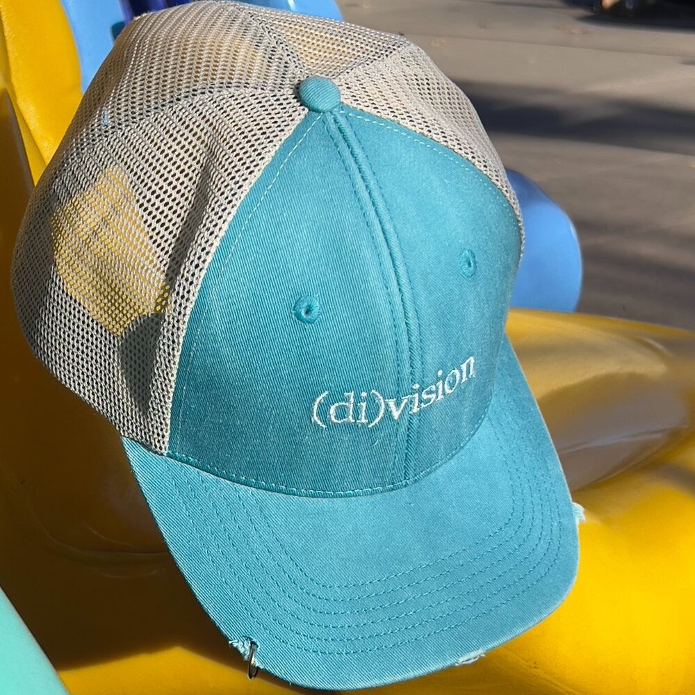 (DI) VISION LOGO CAP WASHED BLUE